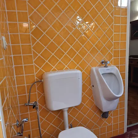 Letotel Apartman Pula